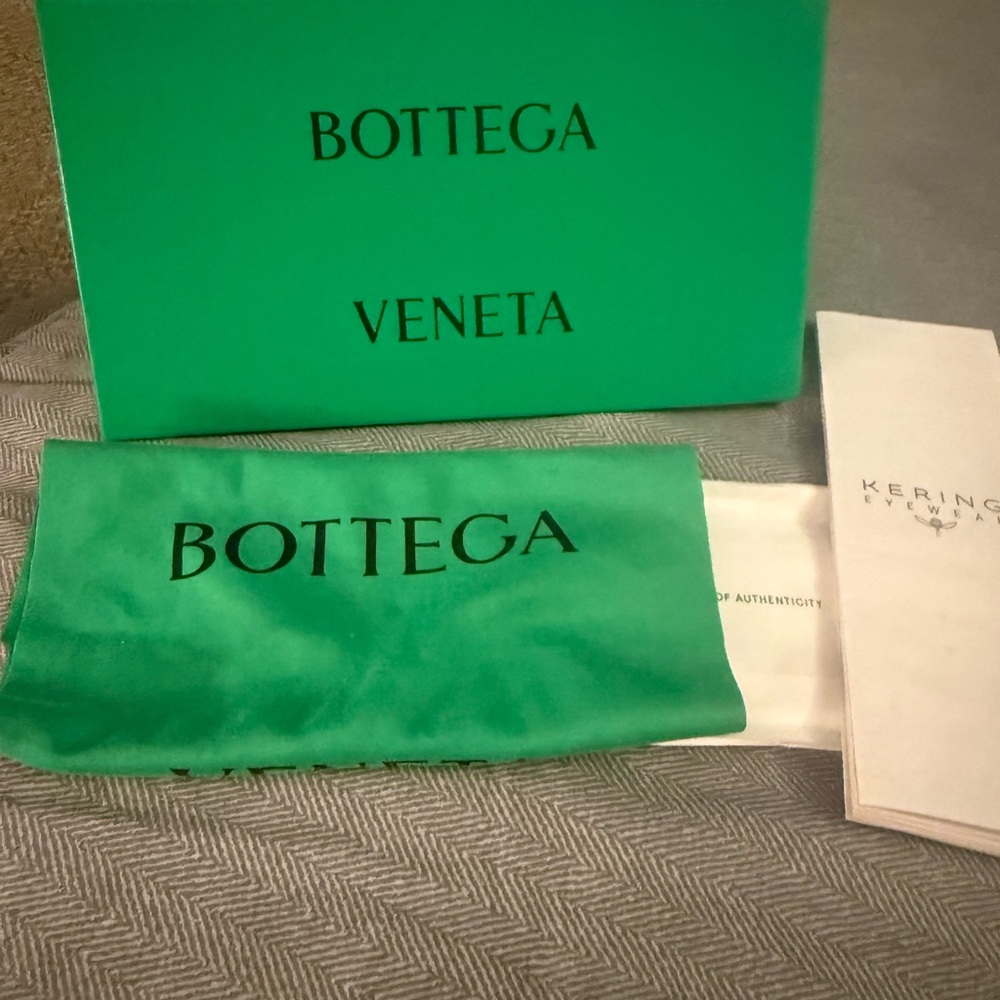 Bottega Veneta Gold Aviator Sunglasses - Picture 2 of 4